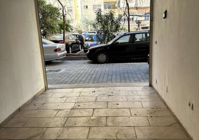 Business Property in Sale 4+1 in Tirana - 58,000 Euro