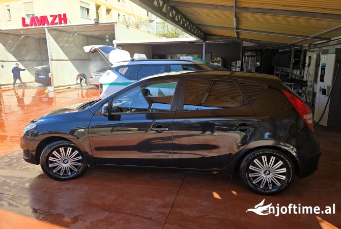 Makina ne shitje  ne Tirane - 4,800 Euro