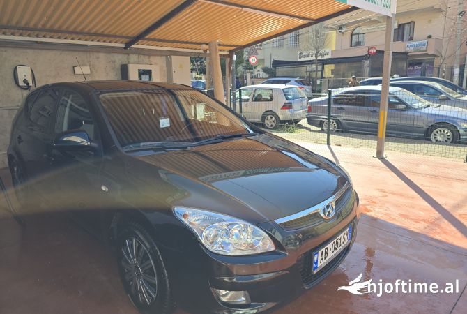 Makina ne shitje ne Tirane, Hyundai, 2009 gasoline-gas,Kambio Manual Pagesa 4,800  Euro.