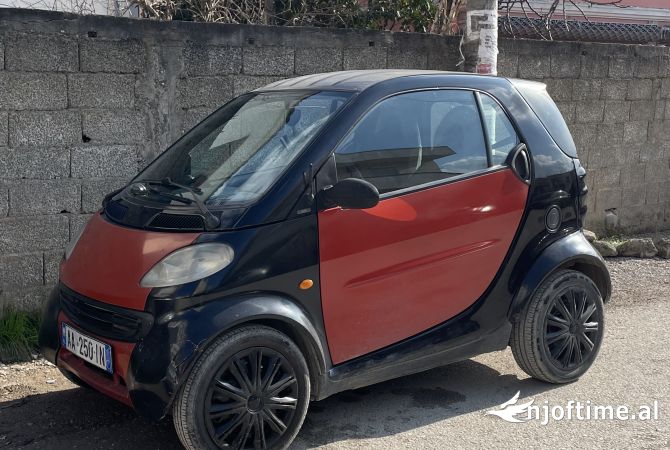 Makina ne shitje ne Tirane - 1,900 Euro