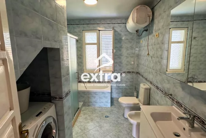 Shtepi me qera Duplex(shtepi me 2 kate) ne Tirane, 3+1, Mobilimi E mobiluar, Pagesa 850  Euro.