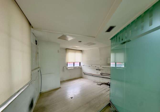 Ambient biznesi me qera 3+1 ne Tirane - 2,500 Euro