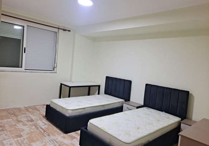 Shtepi me qera 2+1 ne Tirane - 60,000 Leke