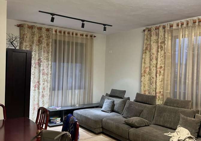 Shtepi me qera 3+1 ne Tirane - 65,000 Leke