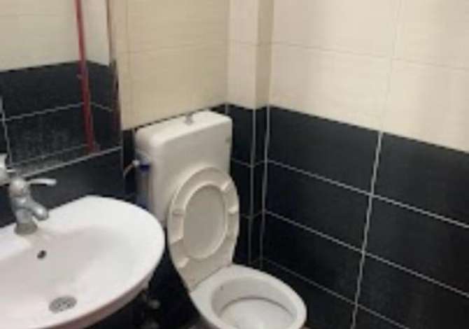 Jepet me qera ambient biznesi , ne Laprake 