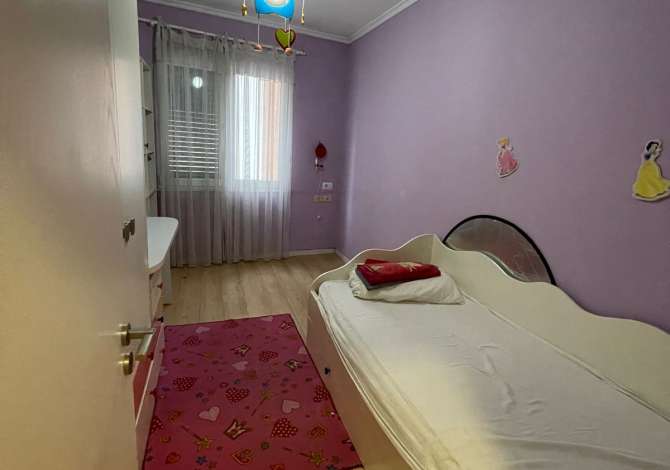 Shtepi me qera 2+1 ne Tirane - 500 Euro