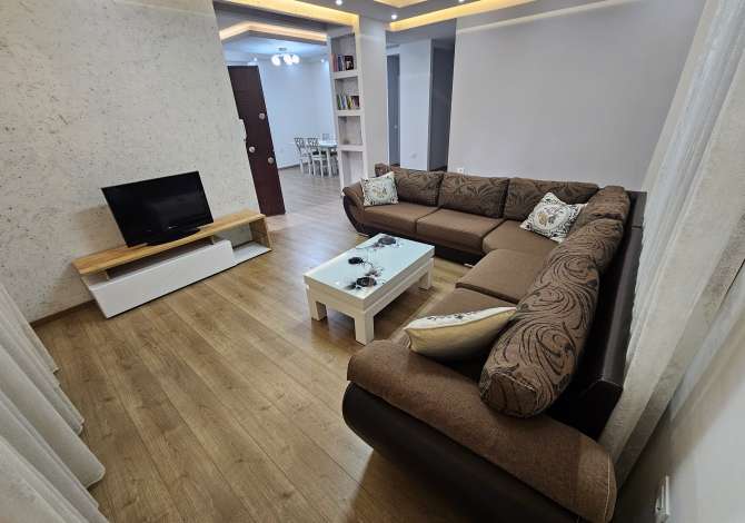 Shtepi me qera 2+1 ne Tirane - 500 Euro