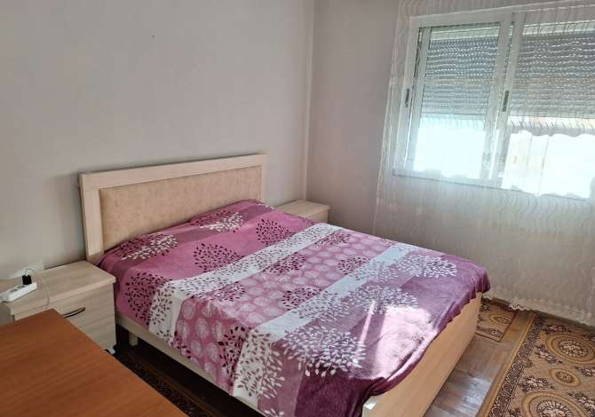 Shtepi me qera 1+1 ne Tirane - 39,000 Leke