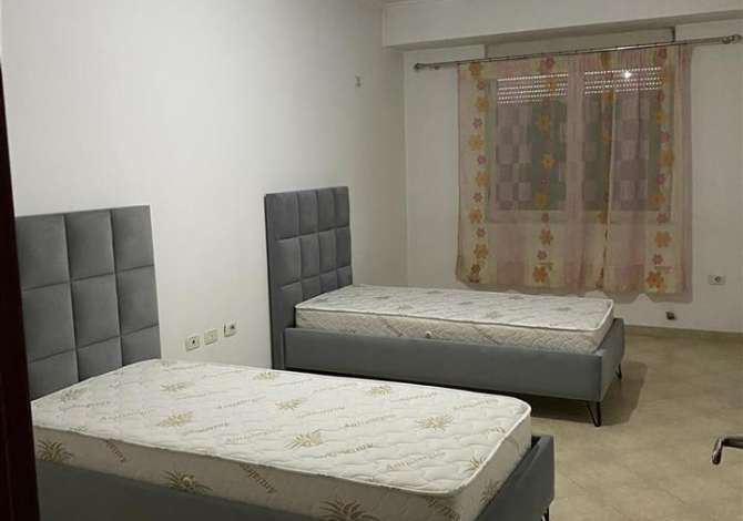 Shtepi me qera 2+1 ne Tirane - 400 Euro