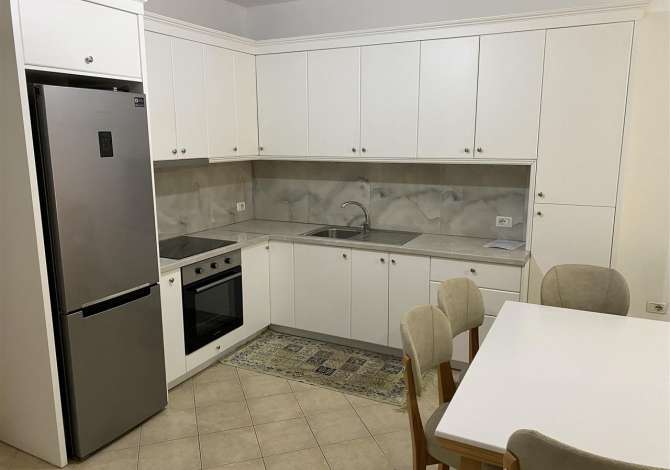 Shtepi me qera 2+1 ne Tirane - 400 Euro
