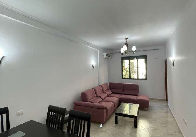 Shtepi me qera 1+1 ne Tirane - 400 Euro