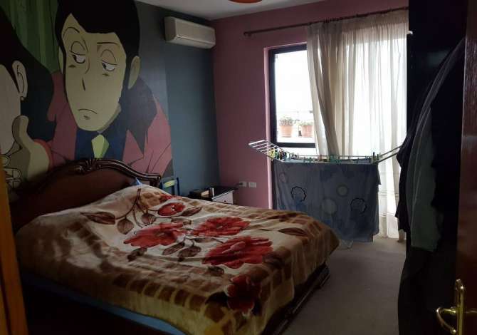 Shtepi me qera Apartament ne Tirane, 2+1, Mobilimi E mobiluar, Pagesa 550  Euro.