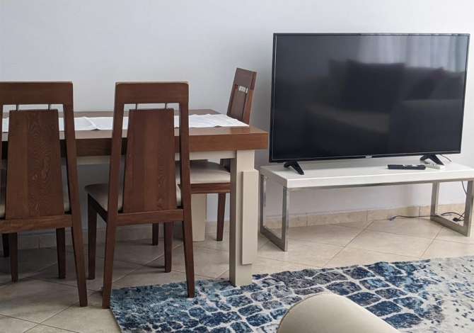Shtepi me qera 1+1 ne Tirane - 45,000 Leke