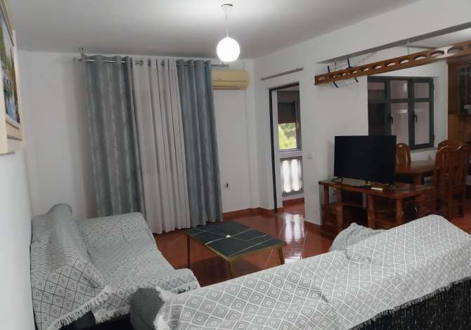Shtepi me qera 2+1 ne Tirane - 350 Euro