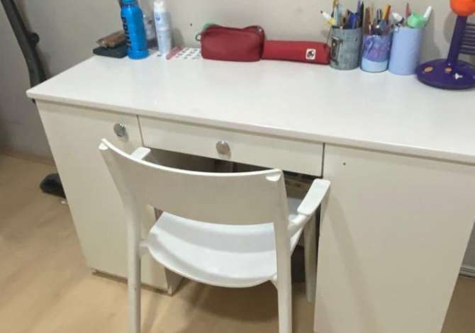 Shtepi me qera Apartament ne Tirane, 2+1, Mobilimi E mobiluar, Pagesa 600  Euro.