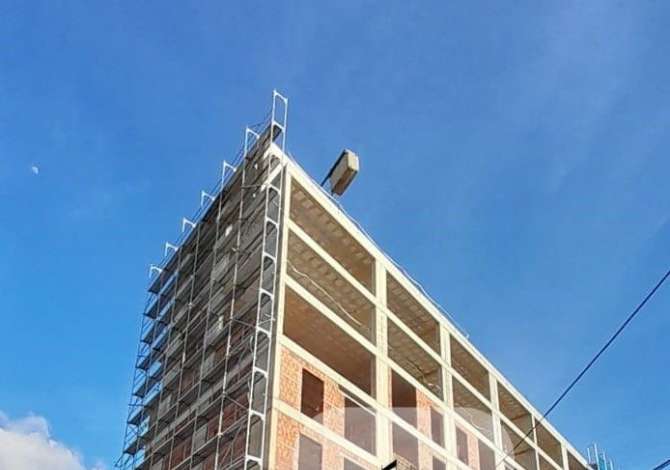Shtepi ne shitje 2+1 ne Tirane - 175,000 Euro