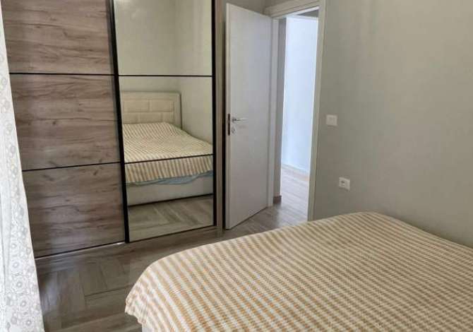 Shtepi me qera 1+1 ne Tirane - 40,000 Leke