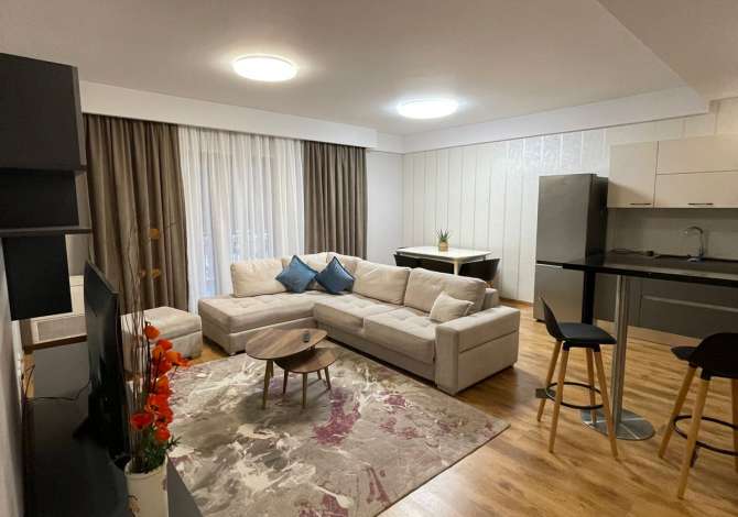 Shtepi me qera 2+1 ne Tirane - 1,200 Euro