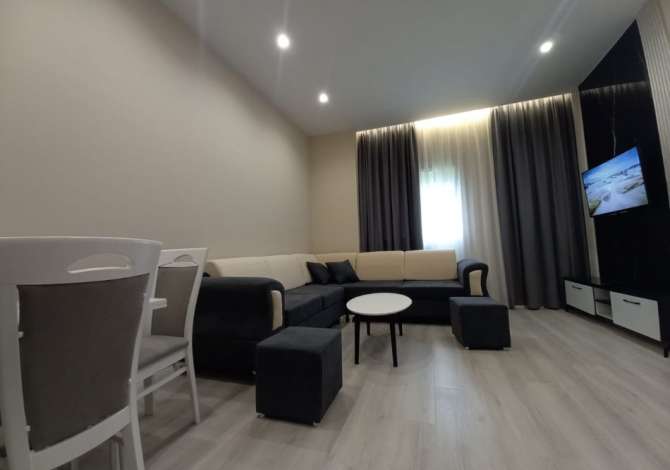 Shtepi me qera Apartament ne Tirane, 1+1, Mobilimi E mobiluar, Pagesa 530  Euro.