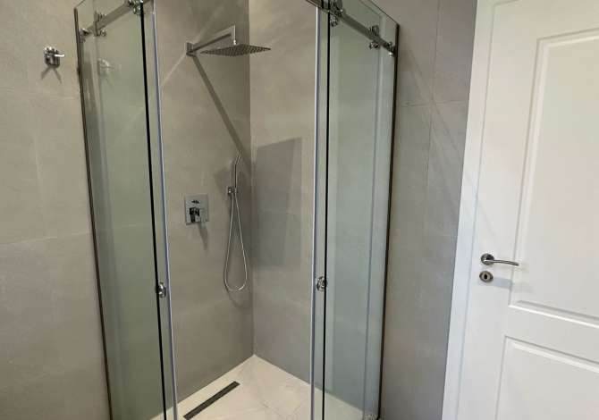 Shtepi me qera Apartament ne Tirane, 2+1, Mobilimi E mobiluar, Pagesa 650  Euro.