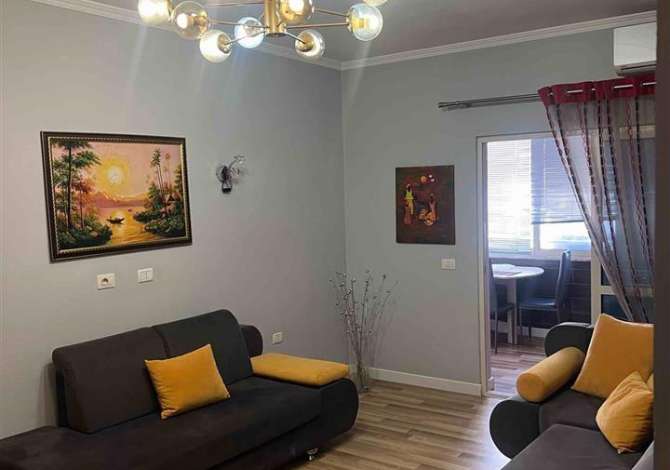 Shtepi me qera 2+1 ne Tirane - 500 Euro