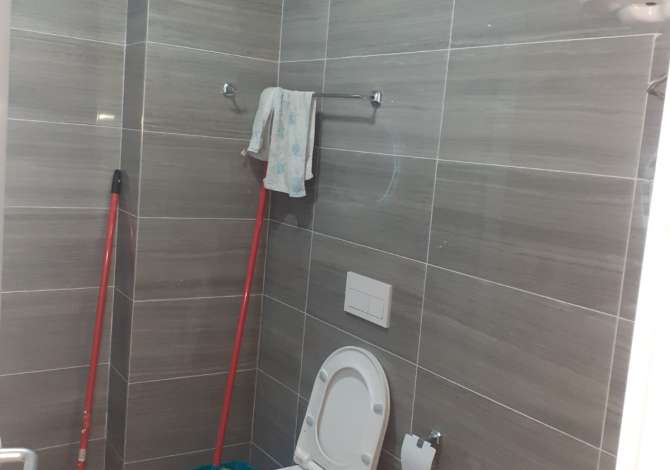 Shtepi me qera Apartament ne Tirane, 2+1, Mobilimi E mobiluar, Pagesa 600  Euro.