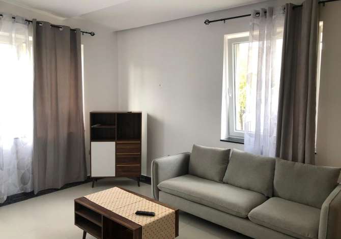 Shtepi me qera 2+1 ne Tirane - 550 Euro