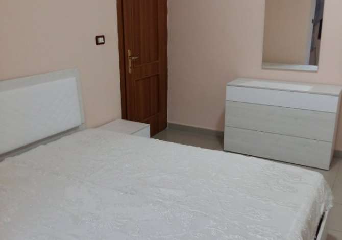 Shtepi me qera 2+1 ne Tirane - 450 Euro