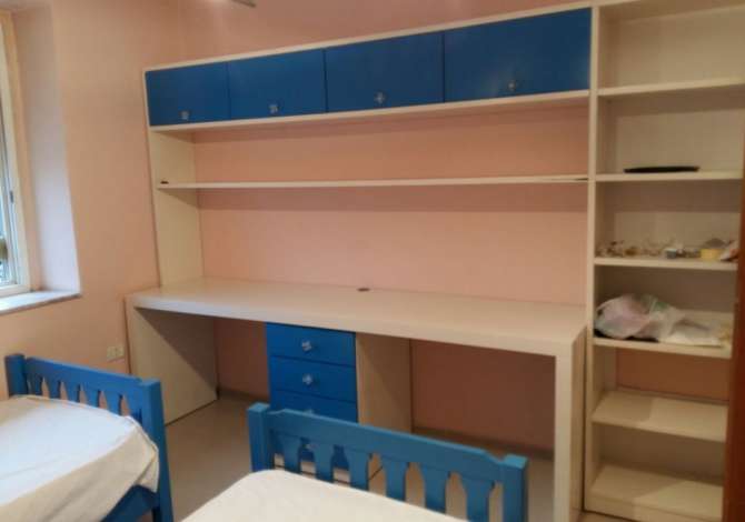 Shtepi me qera Apartament ne Tirane, 2+1, Mobilimi E mobiluar, Pagesa 450  Euro.