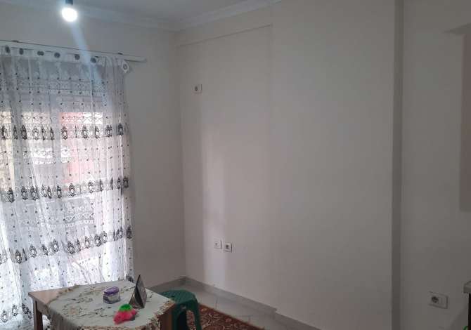 Shtepi me qera 1+1 ne Tirane - 300 Euro