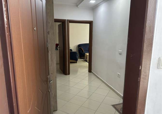 Shtepi me qera Apartament ne Tirane, 1+1, Mobilimi E mobiluar, Pagesa 400  Euro.