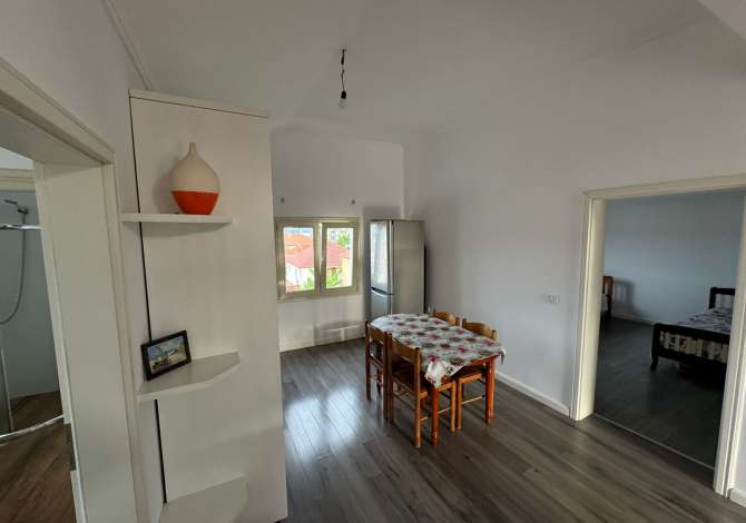 Shtepi me qera 2+1 ne Tirane - 400 Euro