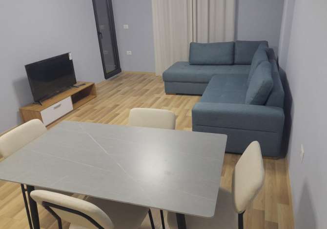 Shtepi me qera 1+1 ne Tirane - 440 Euro