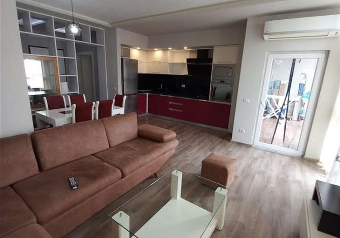 Shtepi me qera 2+1 ne Tirane - 500 Euro