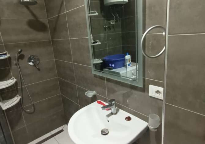 Shtepi me qera 1+1 ne Tirane - 450 Euro