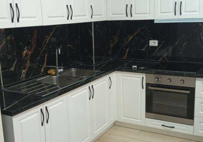 Shtepi me qera 1+1 ne Tirane - 450 Euro