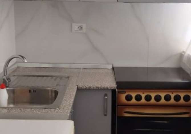 Shtepi me qera Garsoniere ne Tirane - 330 Euro