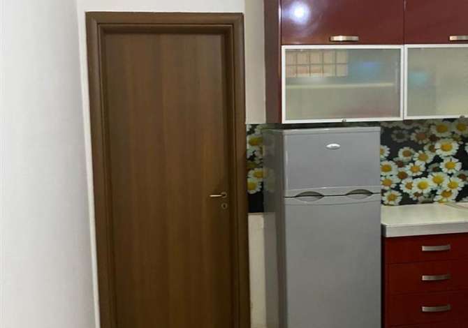 Shtepi me qera Apartament ne Tirane, 1+1, Mobilimi E mobiluar, Pagesa 350  Euro.