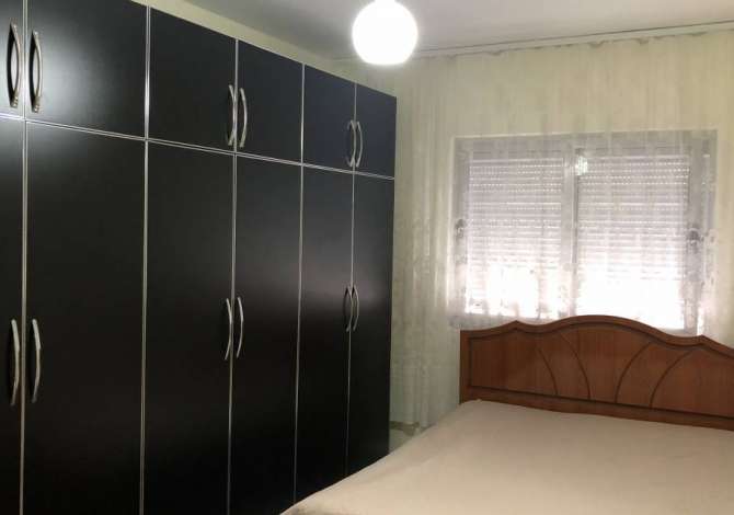 Shtepi me qera 2+1 ne Tirane - 400 Euro