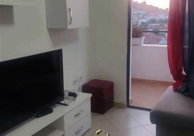 Shtepi me qera 2+1 ne Tirane - 400 Euro