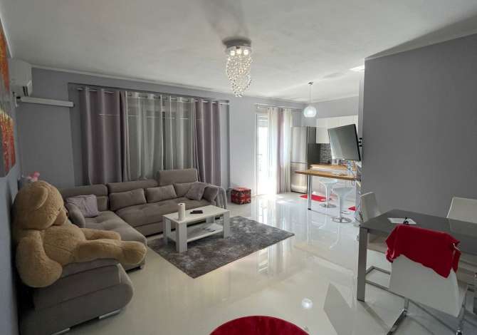Shtepi me qera 2+1 ne Tirane - 500 Euro