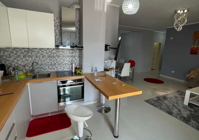 Shtepi me qera 2+1 ne Tirane - 500 Euro
