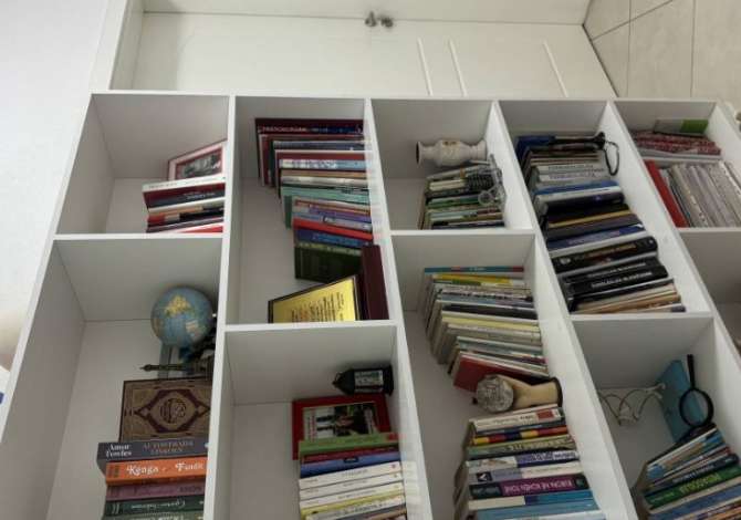 Shtepi me qera Apartament ne Tirane, 2+1, Mobilimi E mobiluar, Pagesa 600  Euro.