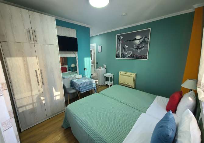 Shitet Hotel ne Qender te Tiranes