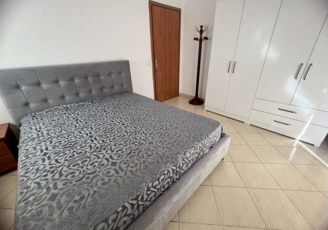 Shtepi me qera 2+1 ne Tirane - 400 Euro