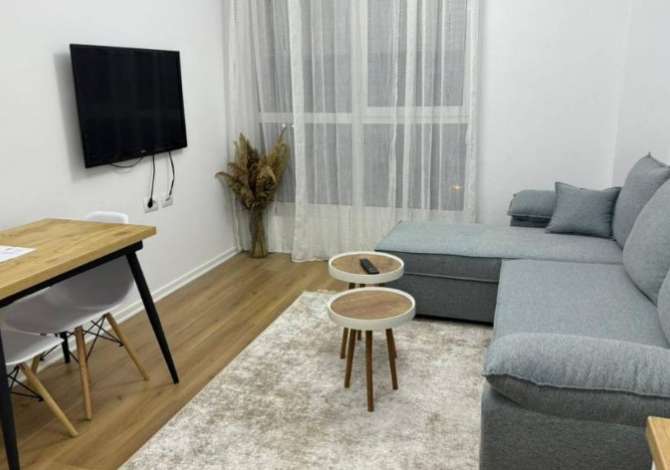 Shtepi me qera 1+1 ne Tirane - 380 Euro