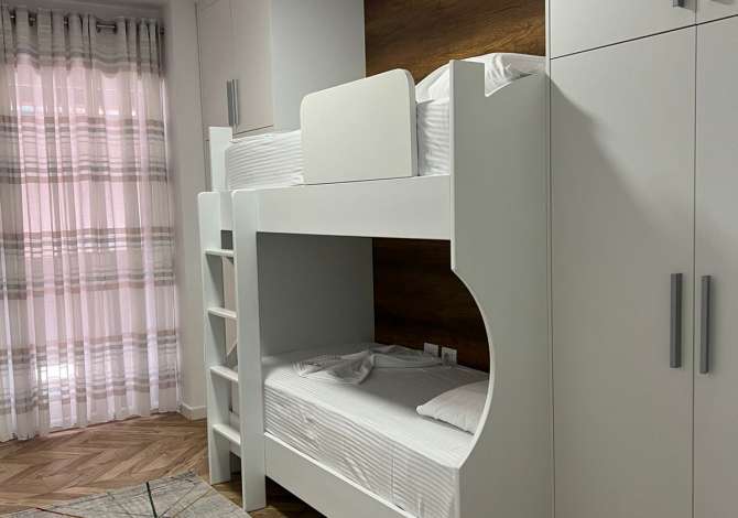 Shtepi me qera 2+1 ne Tirane - 850 Euro