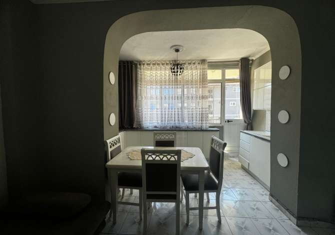 Shtepi me qera 2+1 ne Tirane - 500 Euro