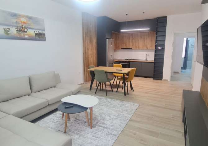 Shtepi me qera Apartament ne Tirane, 2+1, Mobilimi E mobiluar, Pagesa 700  Euro.