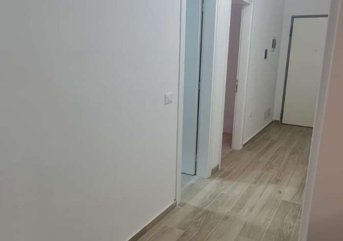 Shtepi me qera Apartament ne Tirane, 2+1, Mobilimi E mobiluar, Pagesa 700  Euro.